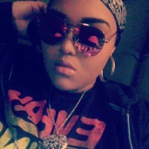 Meet your Posher, Krystal